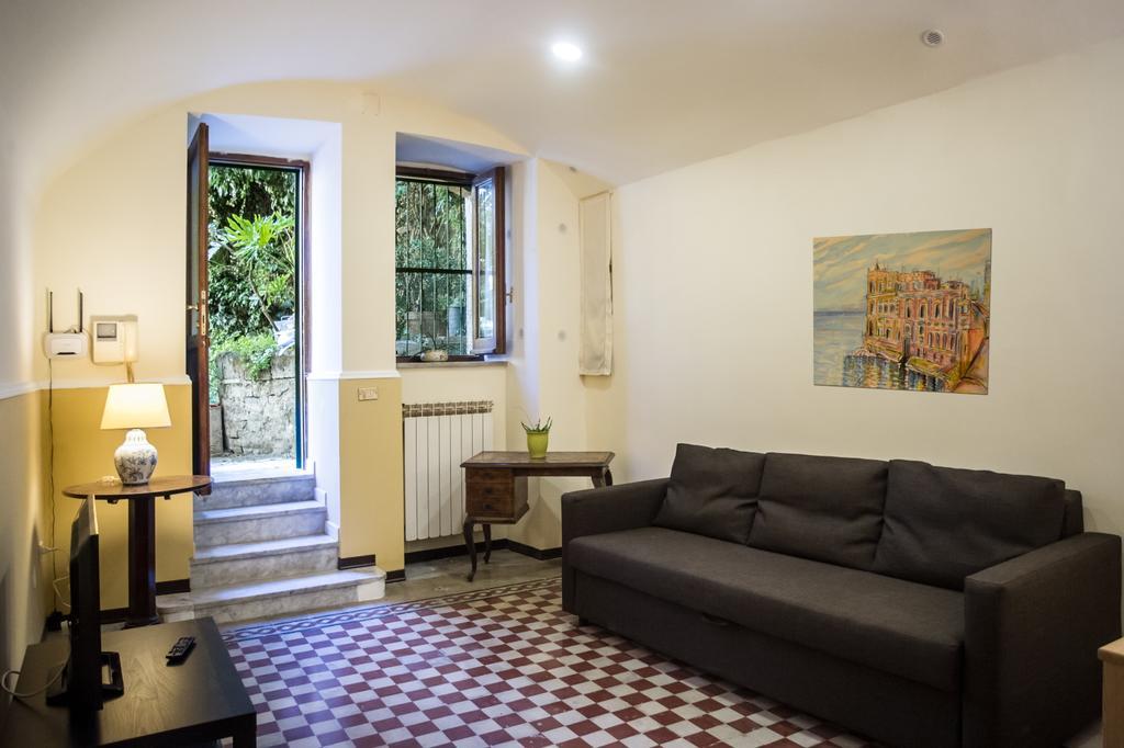 Casa Vacanze Amedeo Наполи Екстериор снимка